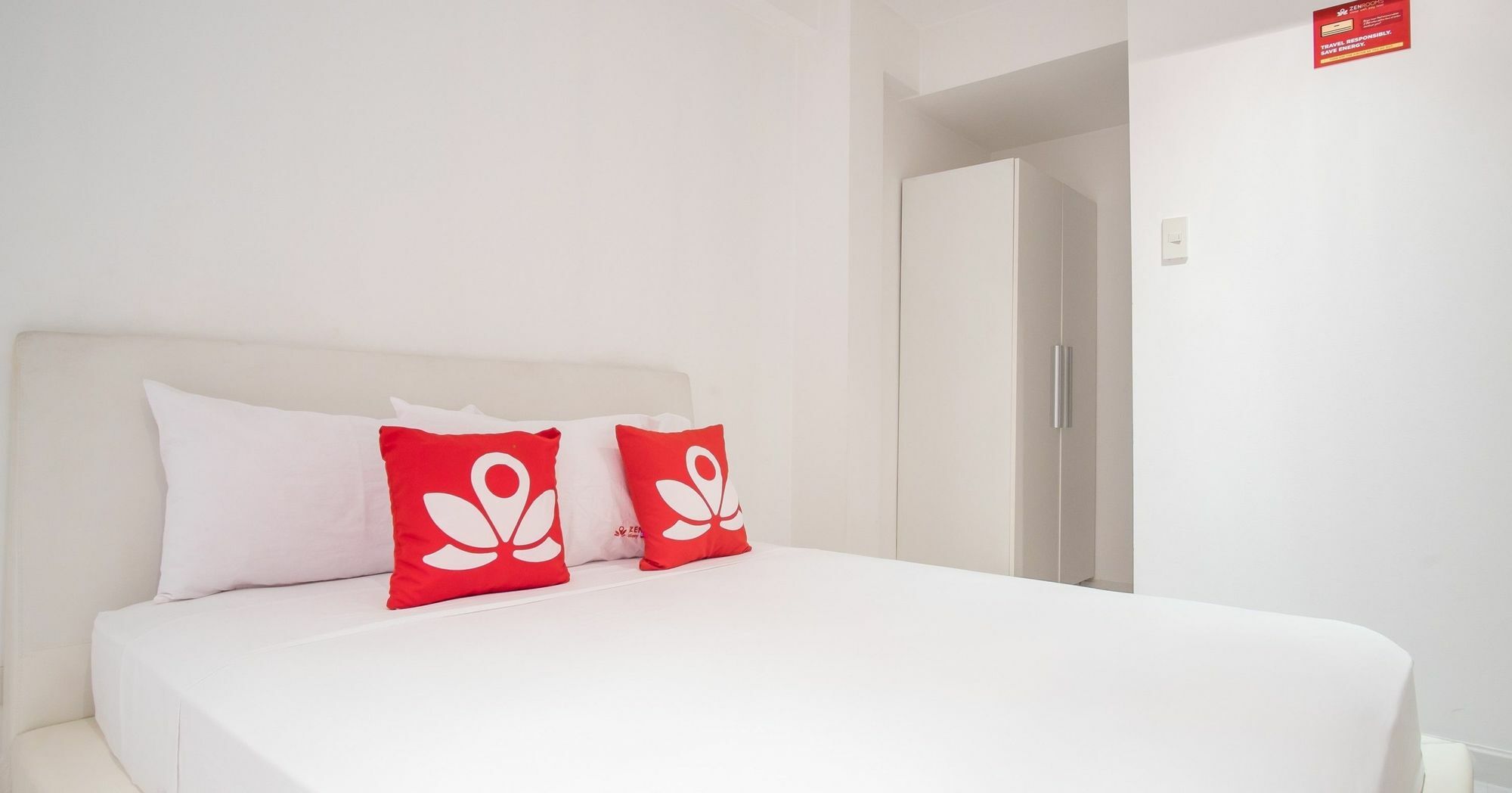 Zen Home Gramercy Residences Makati Makati City Exterior foto